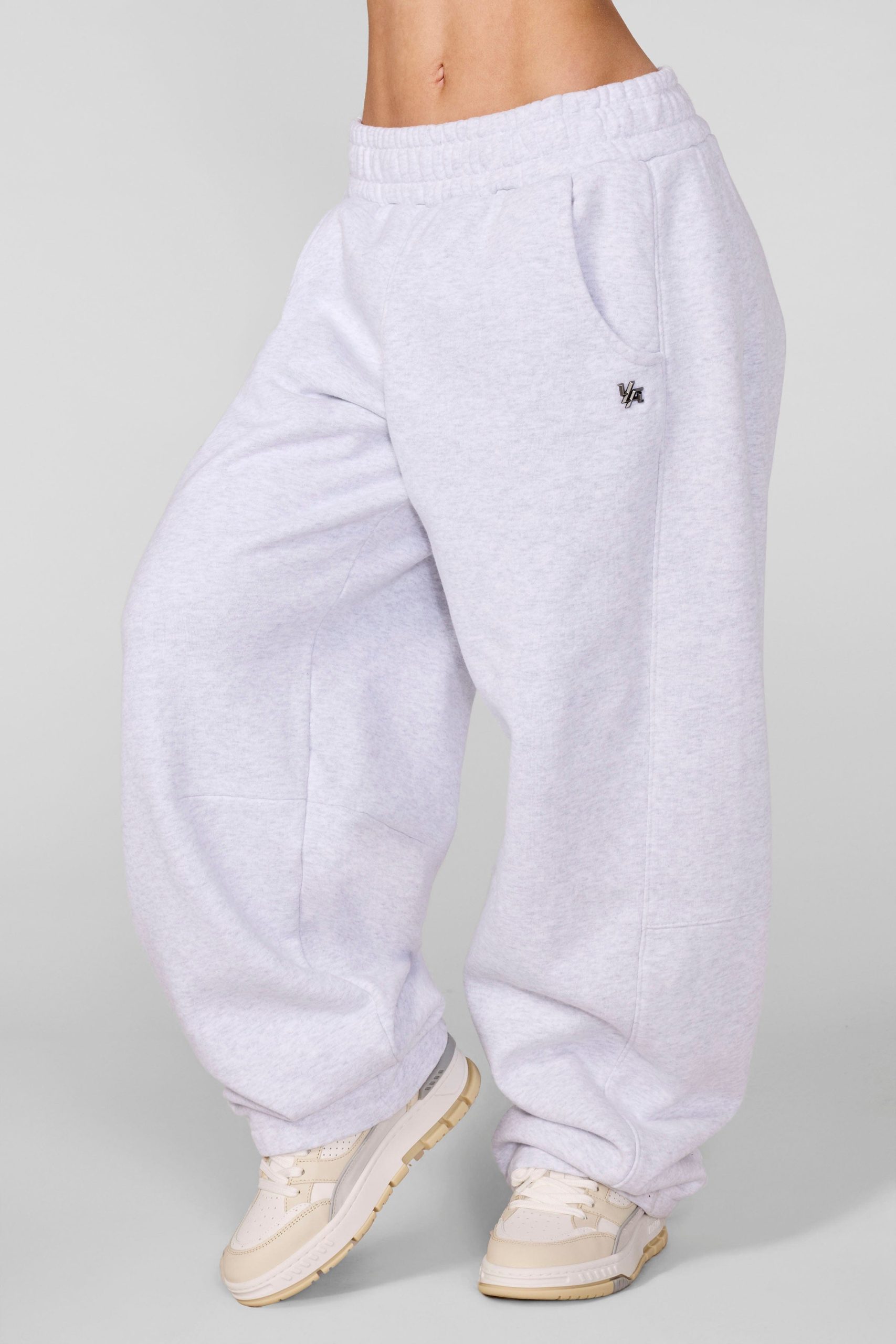 W2255 - Studio Edit Barrel Jogger - Image 8