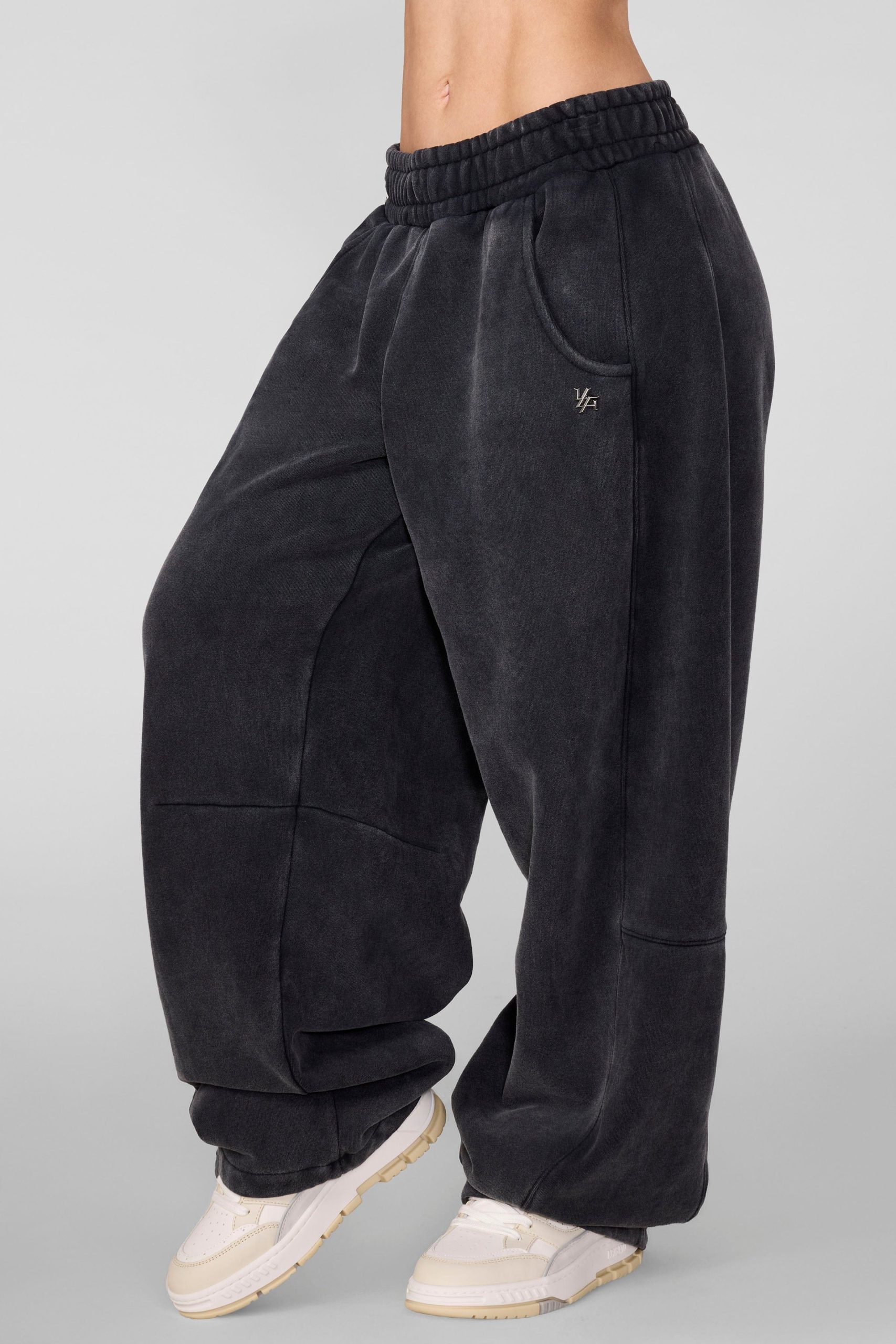 W2255 - Studio Edit Barrel Jogger - Image 6