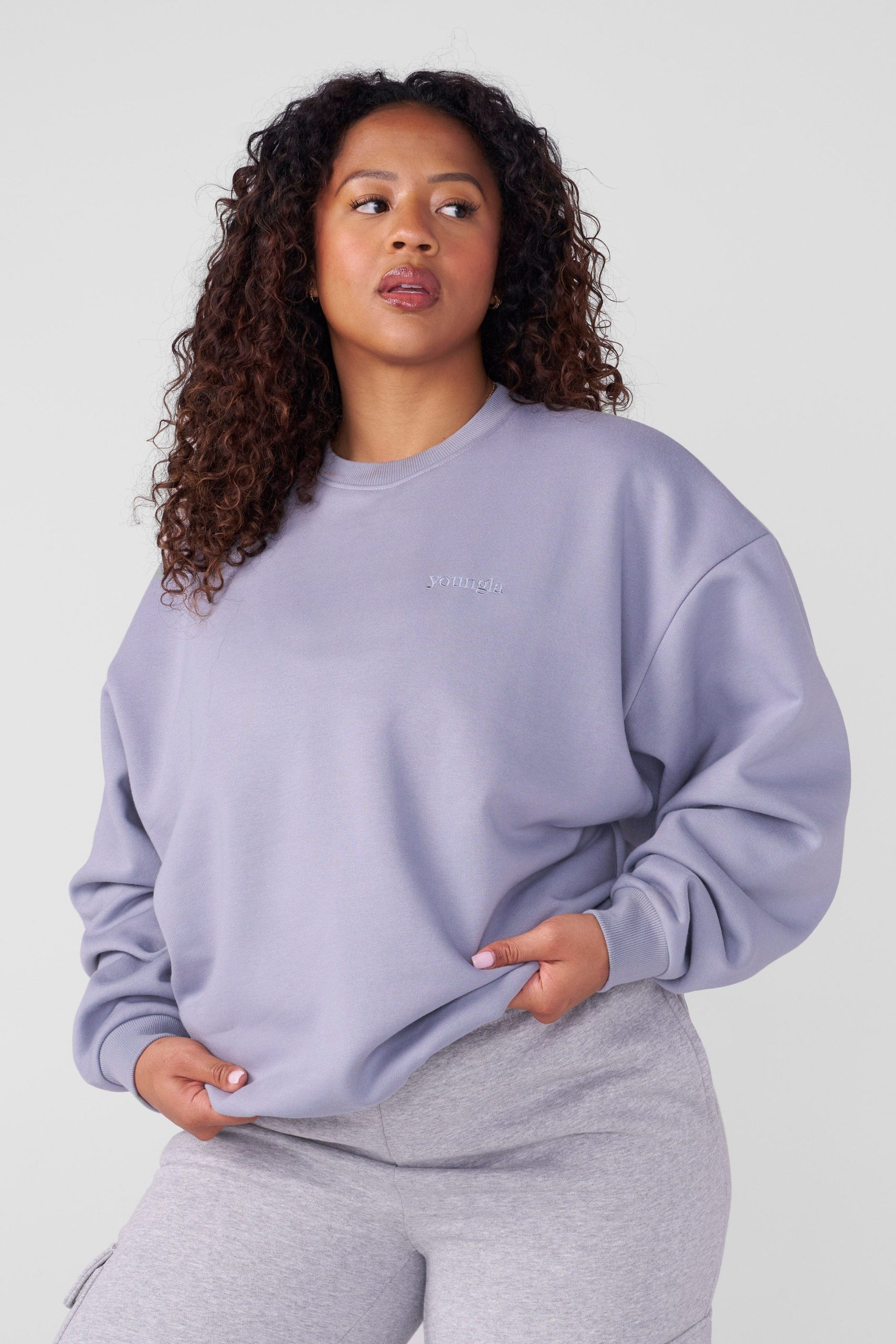 W557 Classic Crewneck - Image 4