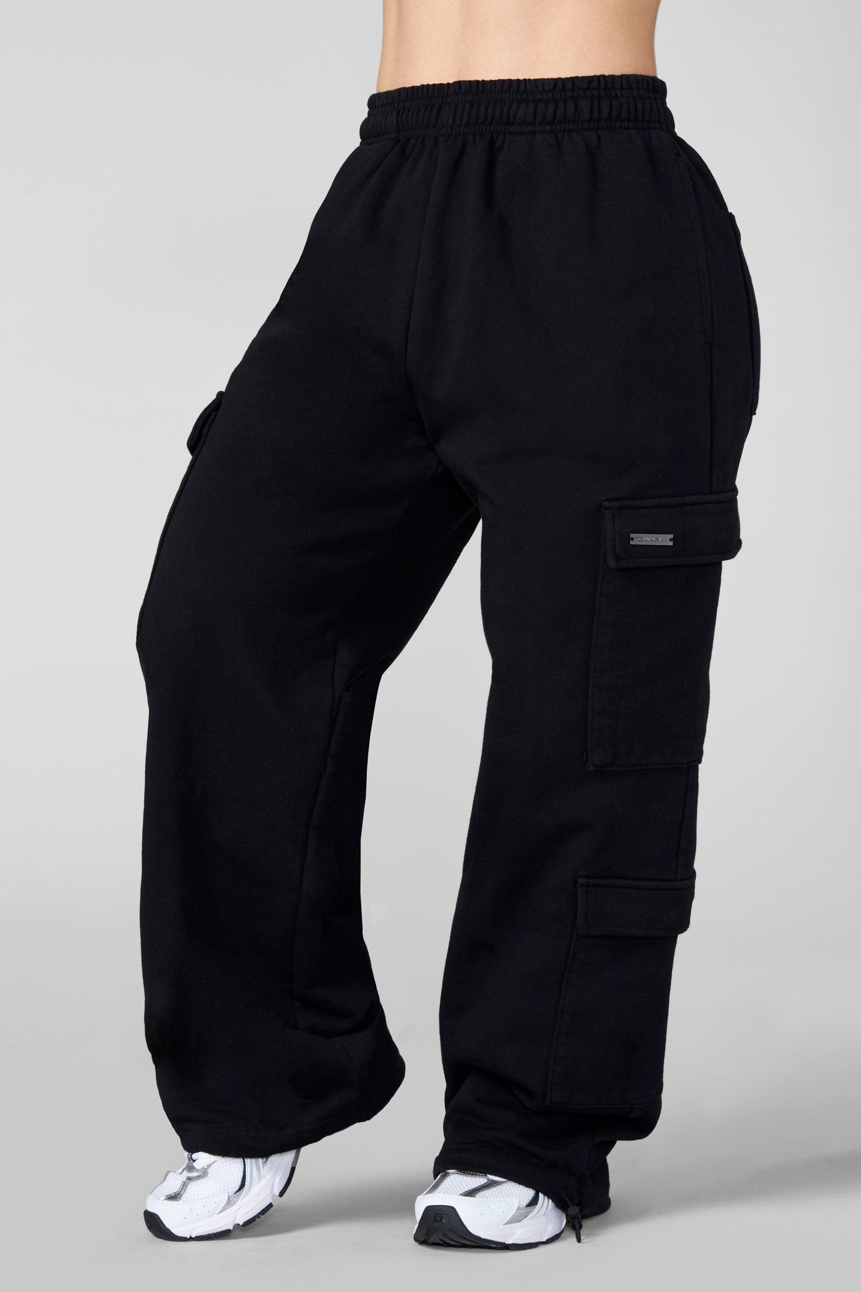 W2258 - Kove Cargo Joggers - Image 11