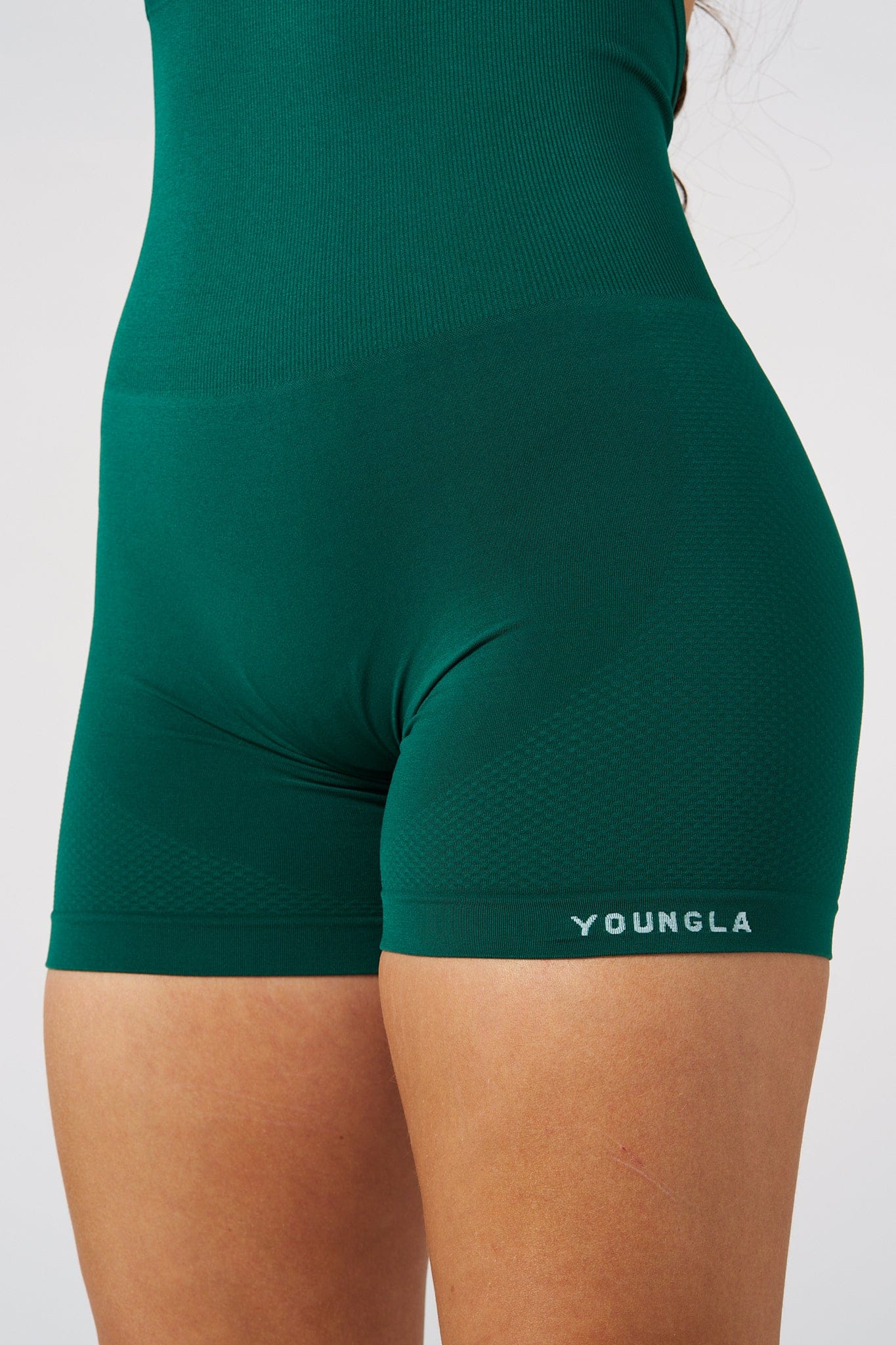 W7002 - Curve Seamless Romper - Image 9