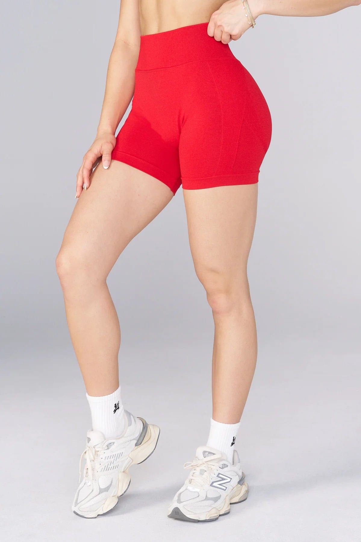 W148 Curve hourglass Shorts 5 - Image 10