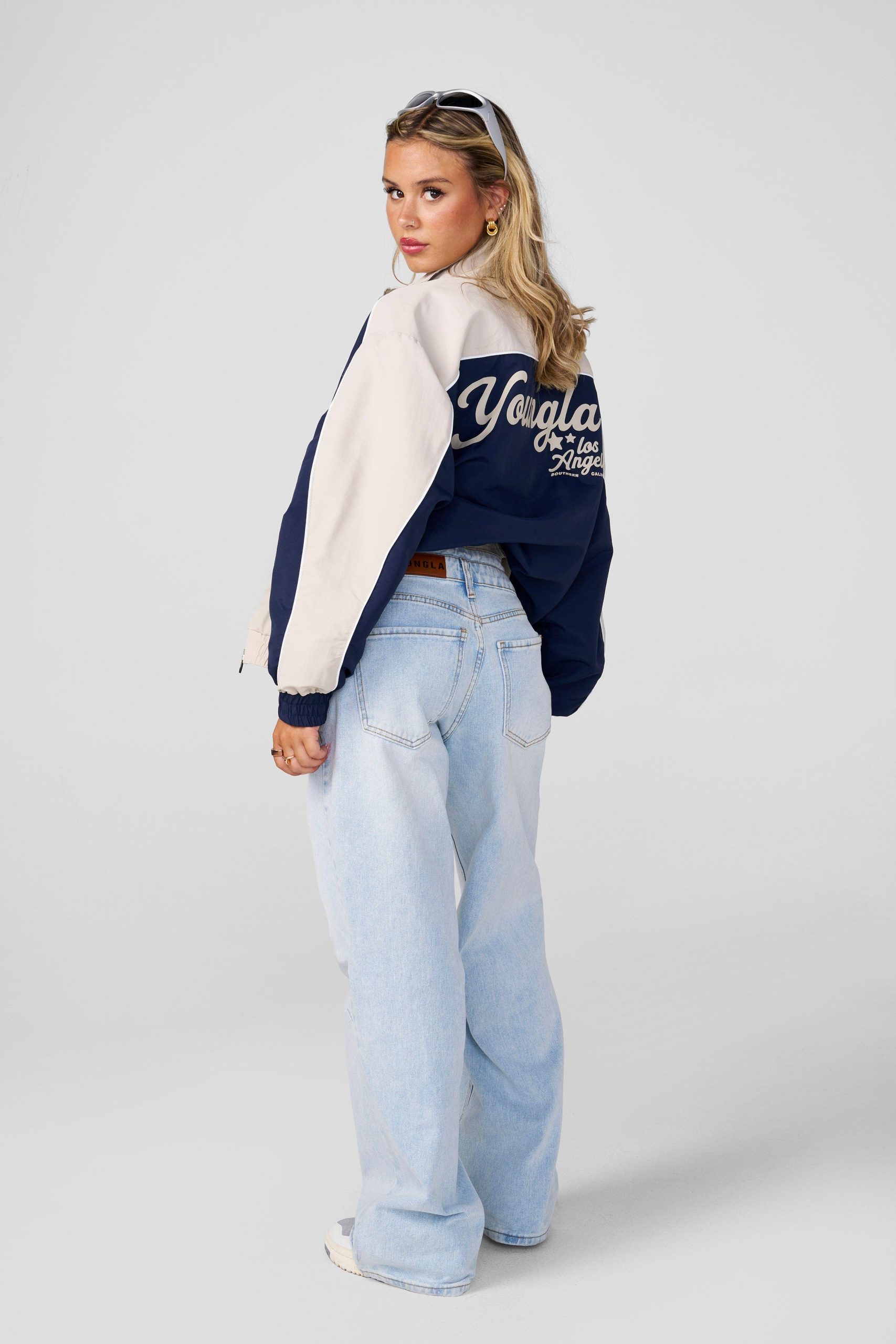 W565 Old School Windbreaker - Image 9