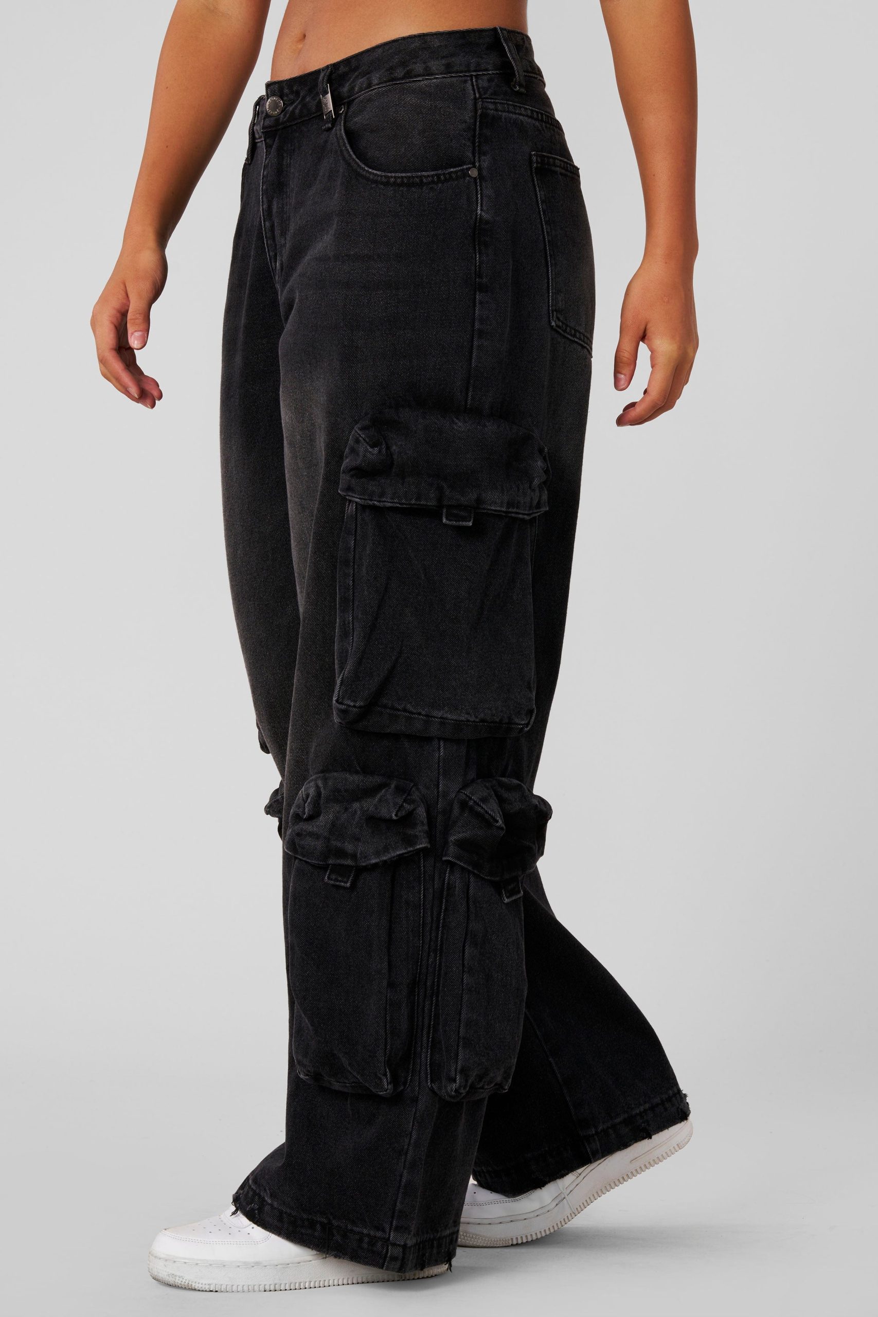 W231 - Drift Cargo Jeans - Image 8
