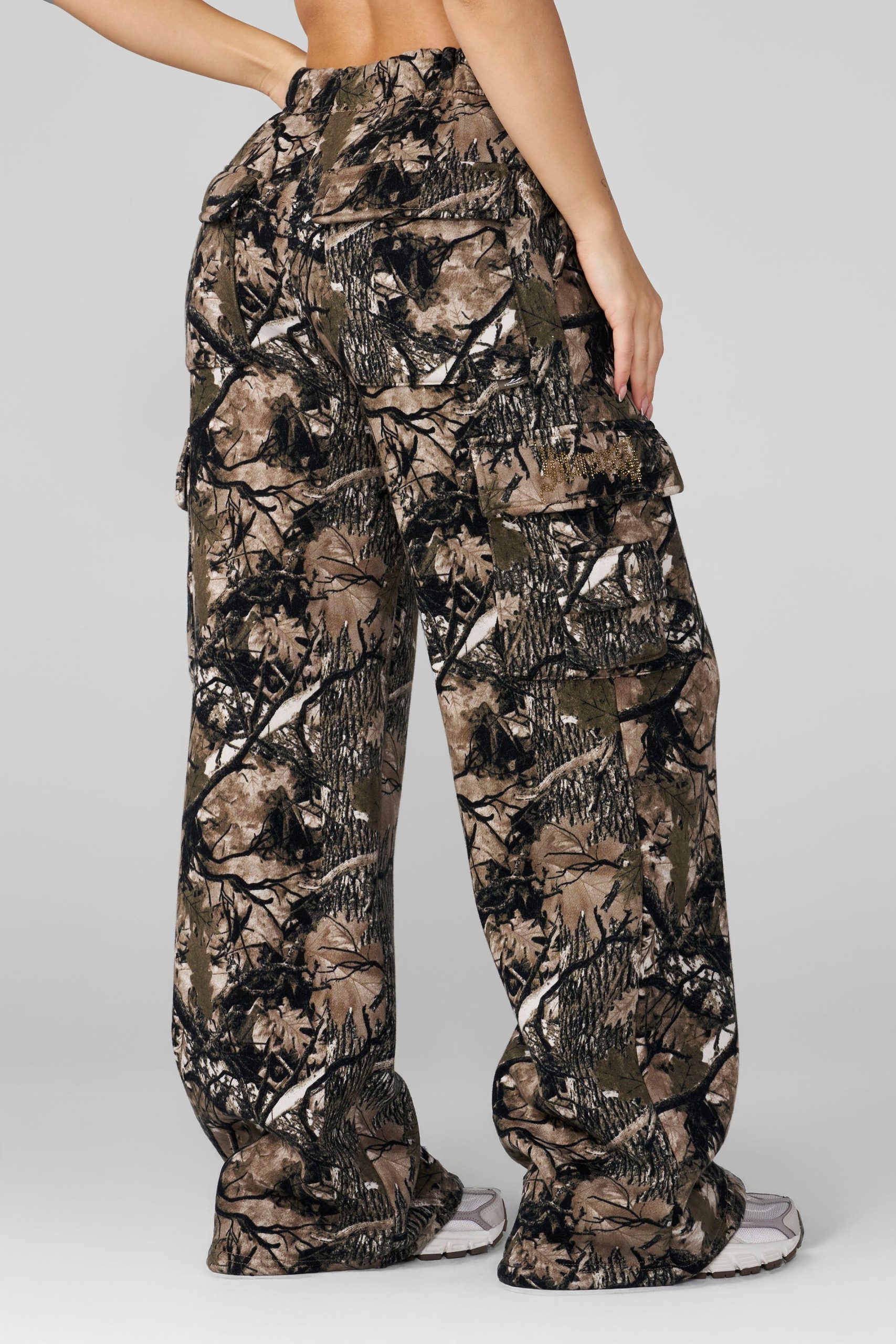 W2230 - Camo Cargo Joggers - Image 2