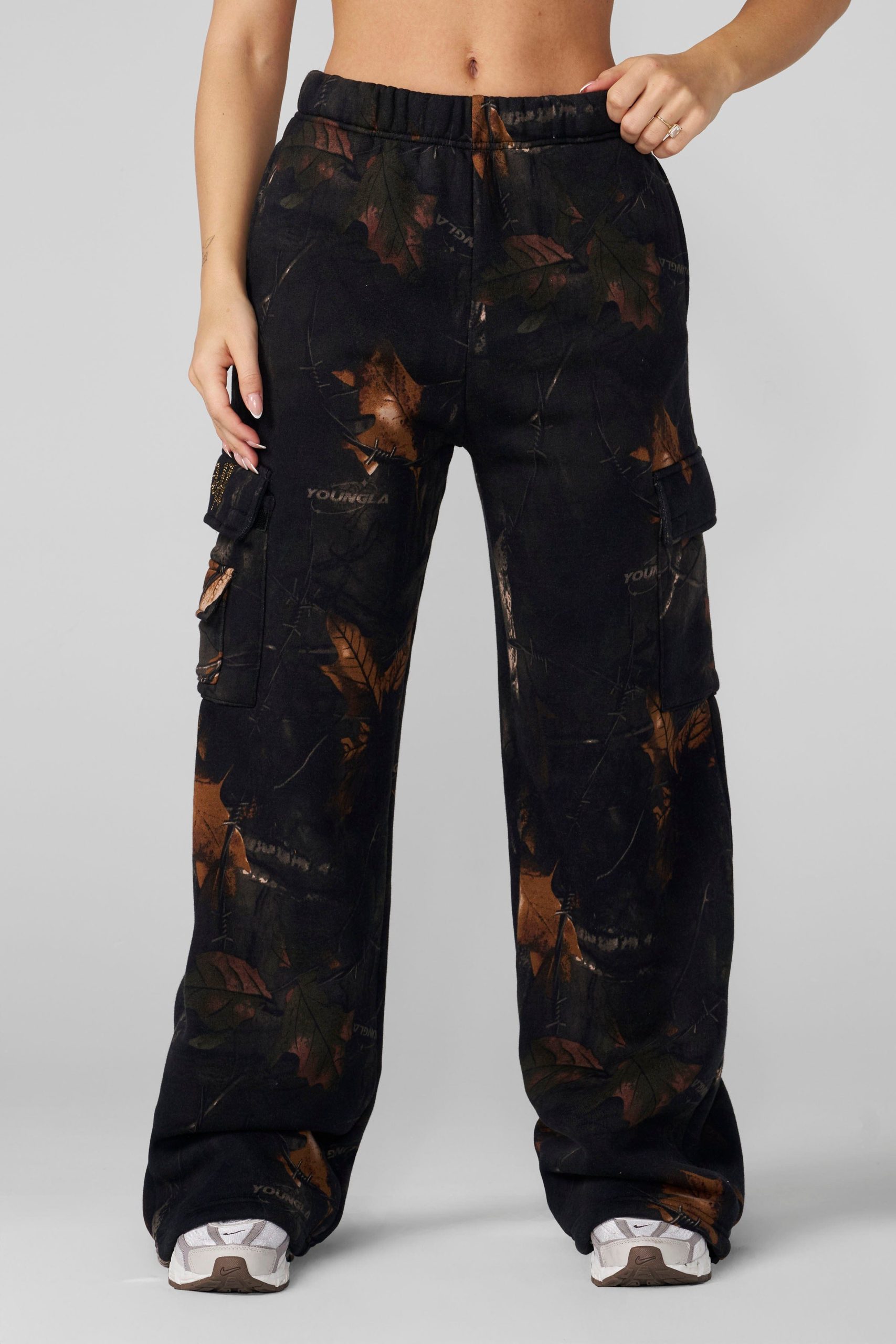 W2230 - Camo Cargo Joggers - Image 10
