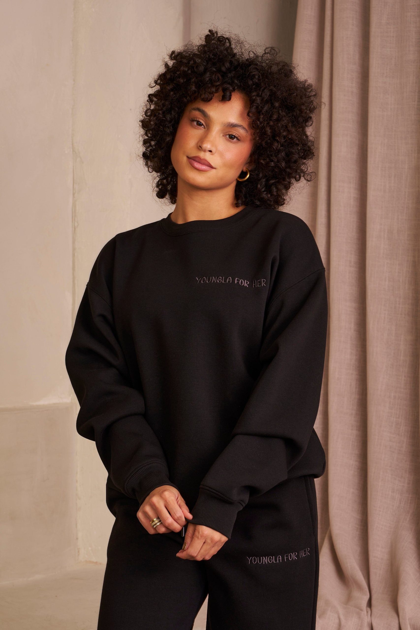 W5091 - Winter Crewneck - Image 2