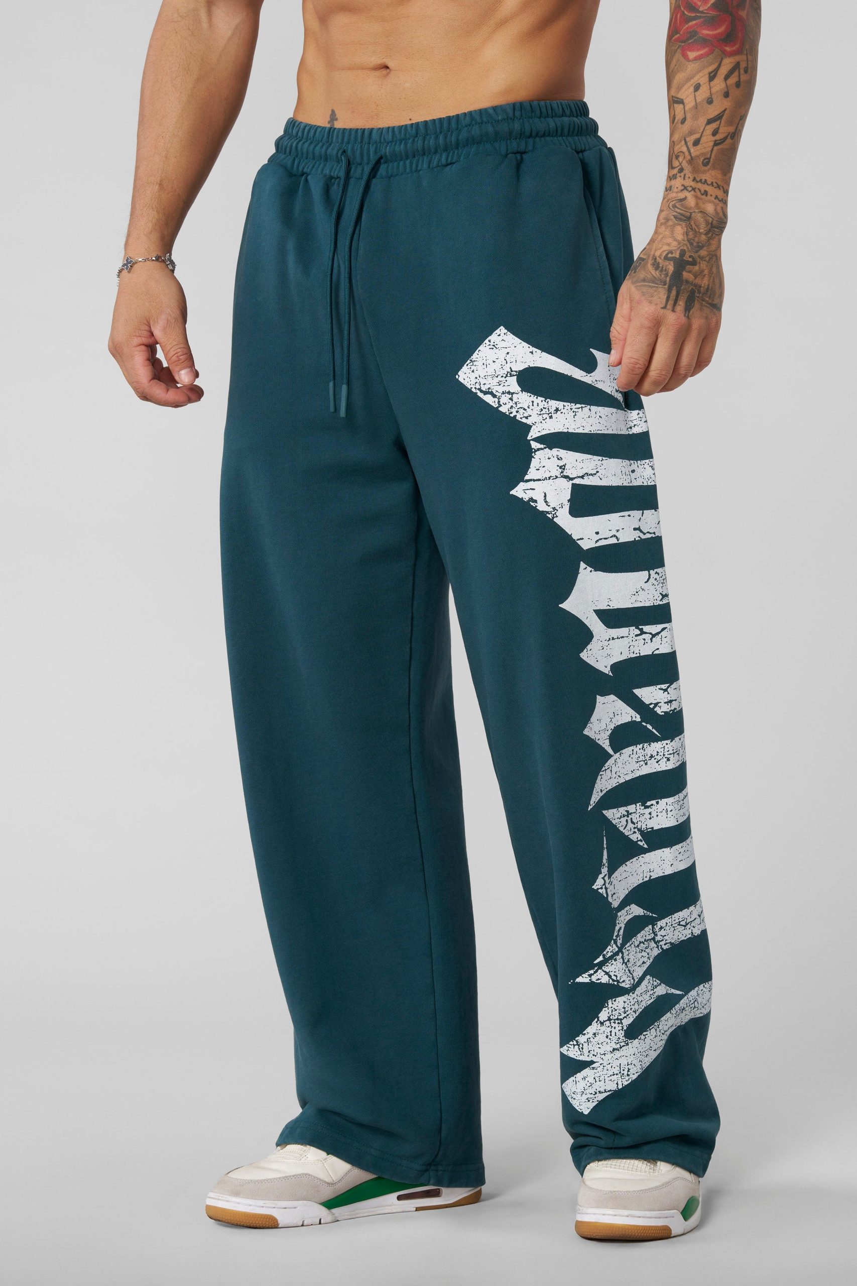 2016 - Revenge Joggers - Image 9