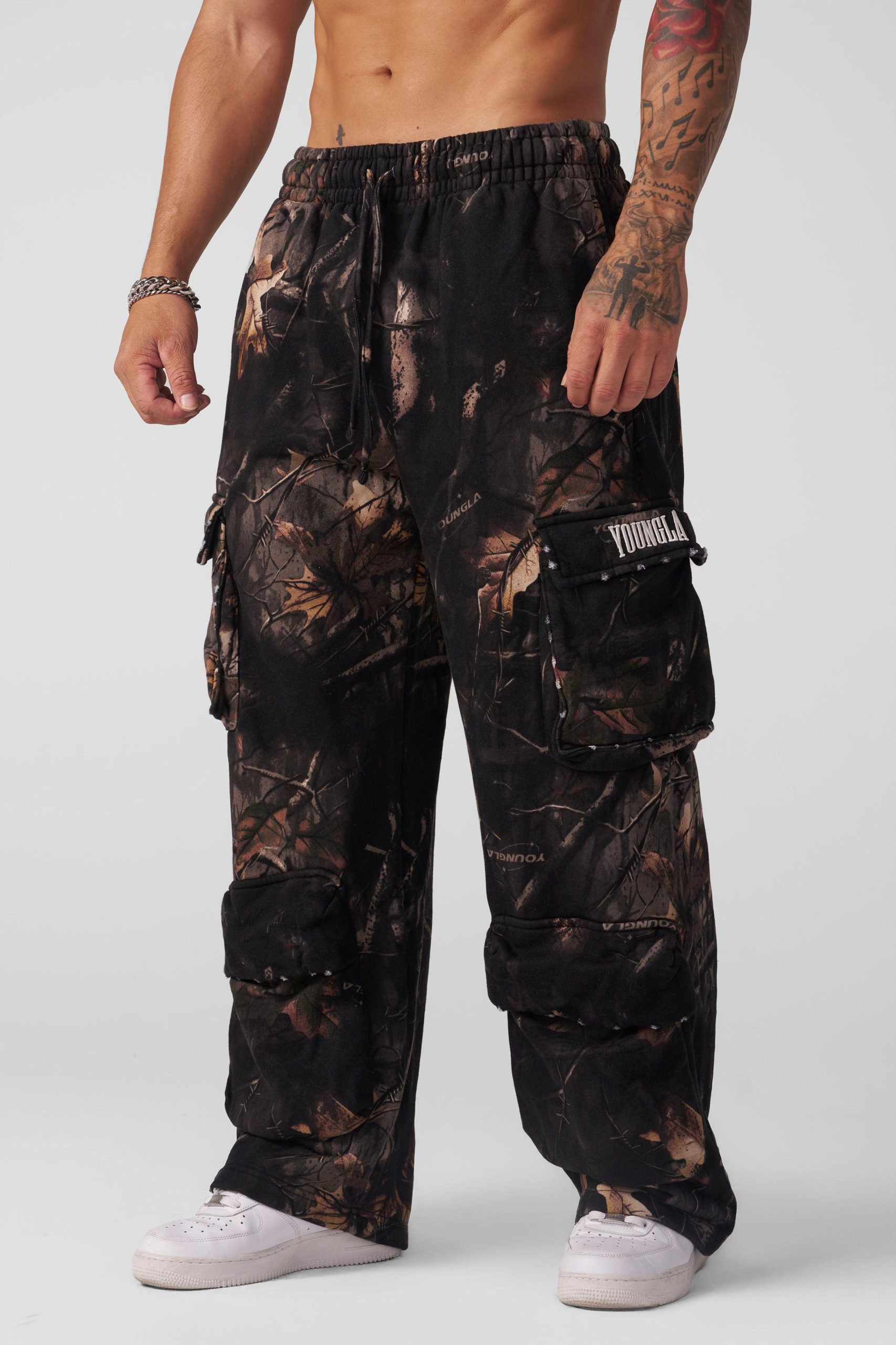 2033 - Heritage Camo Cargo Sweats - Image 2