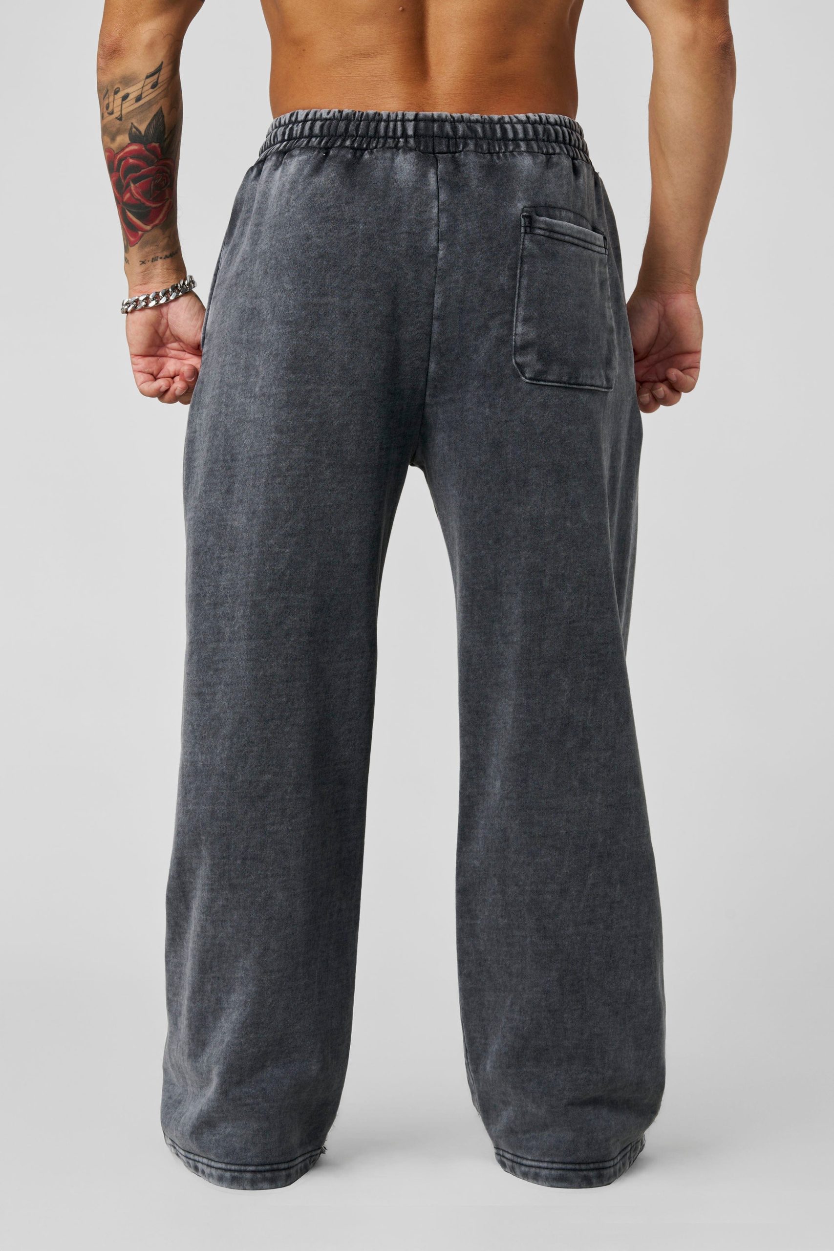 2067 - Elevated Essentials - Baggy Sweats - Image 6