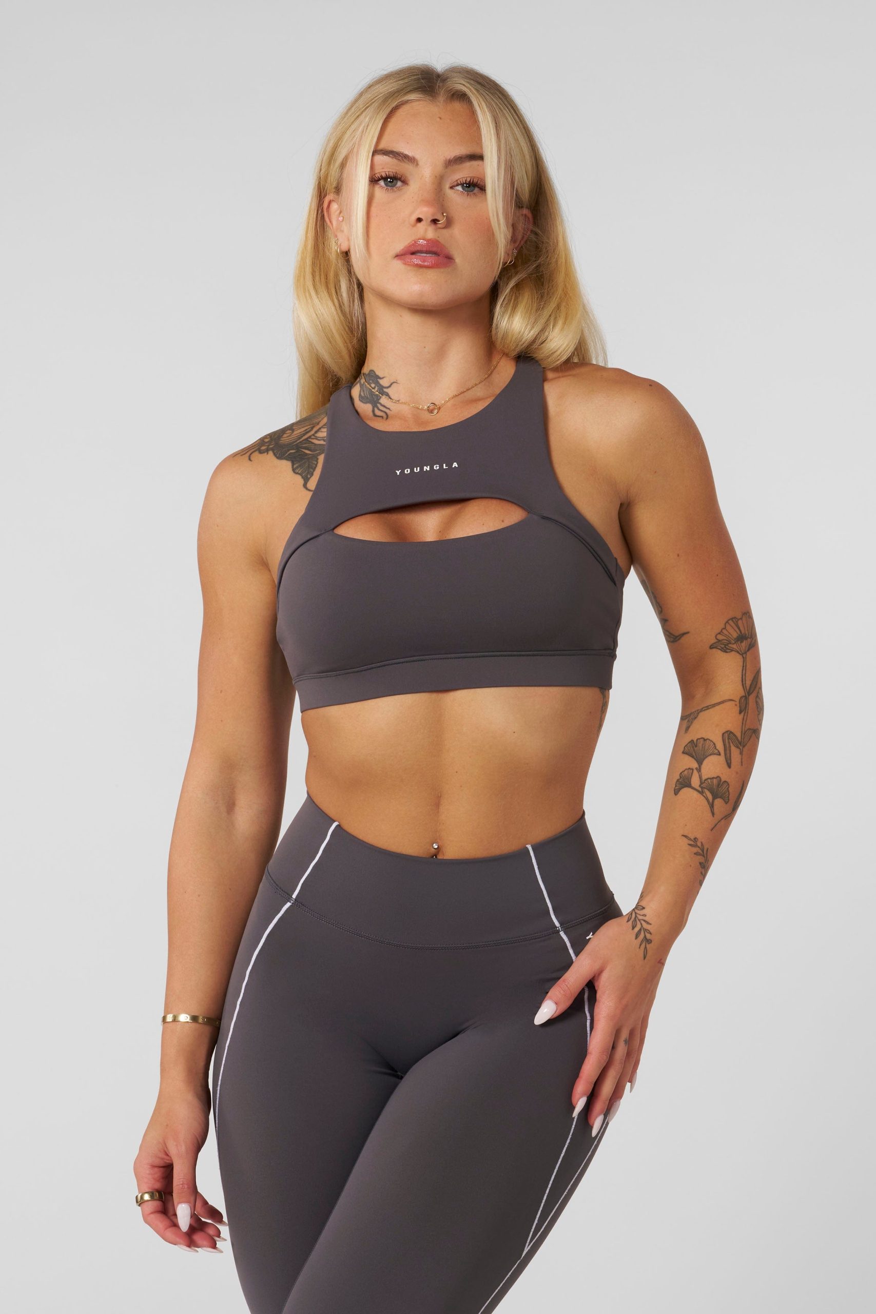 W365 - Elevate cut-out bra - Image 9