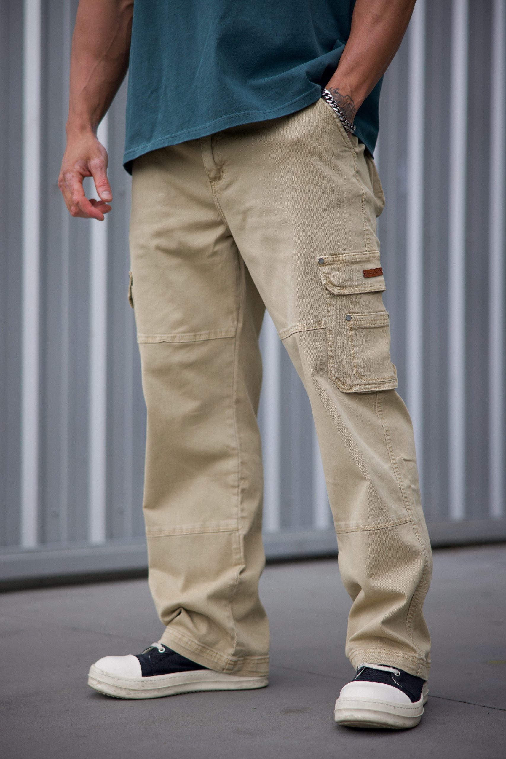 6032 - Old Money Twill Cargo Pants - Image 5