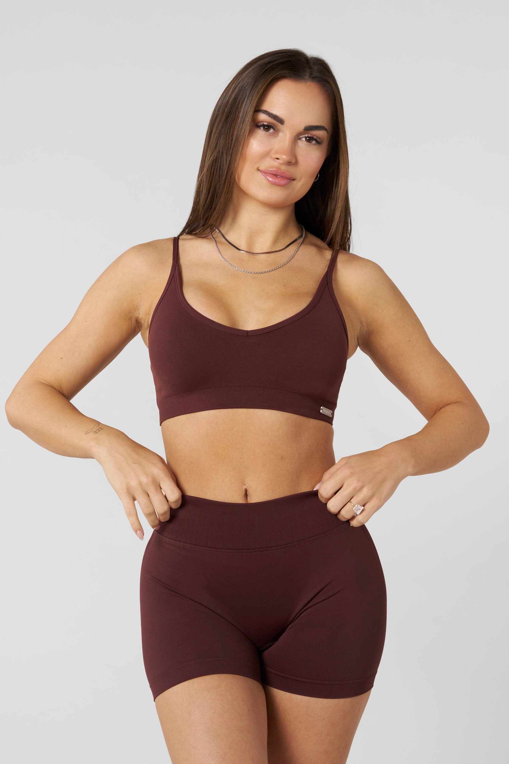 W368 - Sculpt Seamless Twist Bra - Image 10
