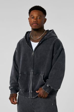 5102 - Elevated Essentials - Zip-Ups