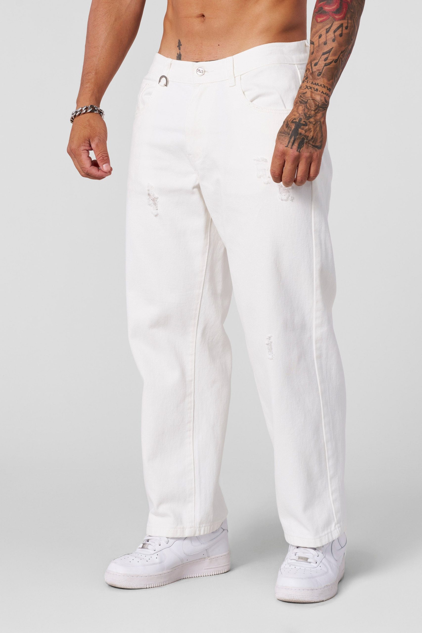 6037 - Loose Essential Jeans - Image 9