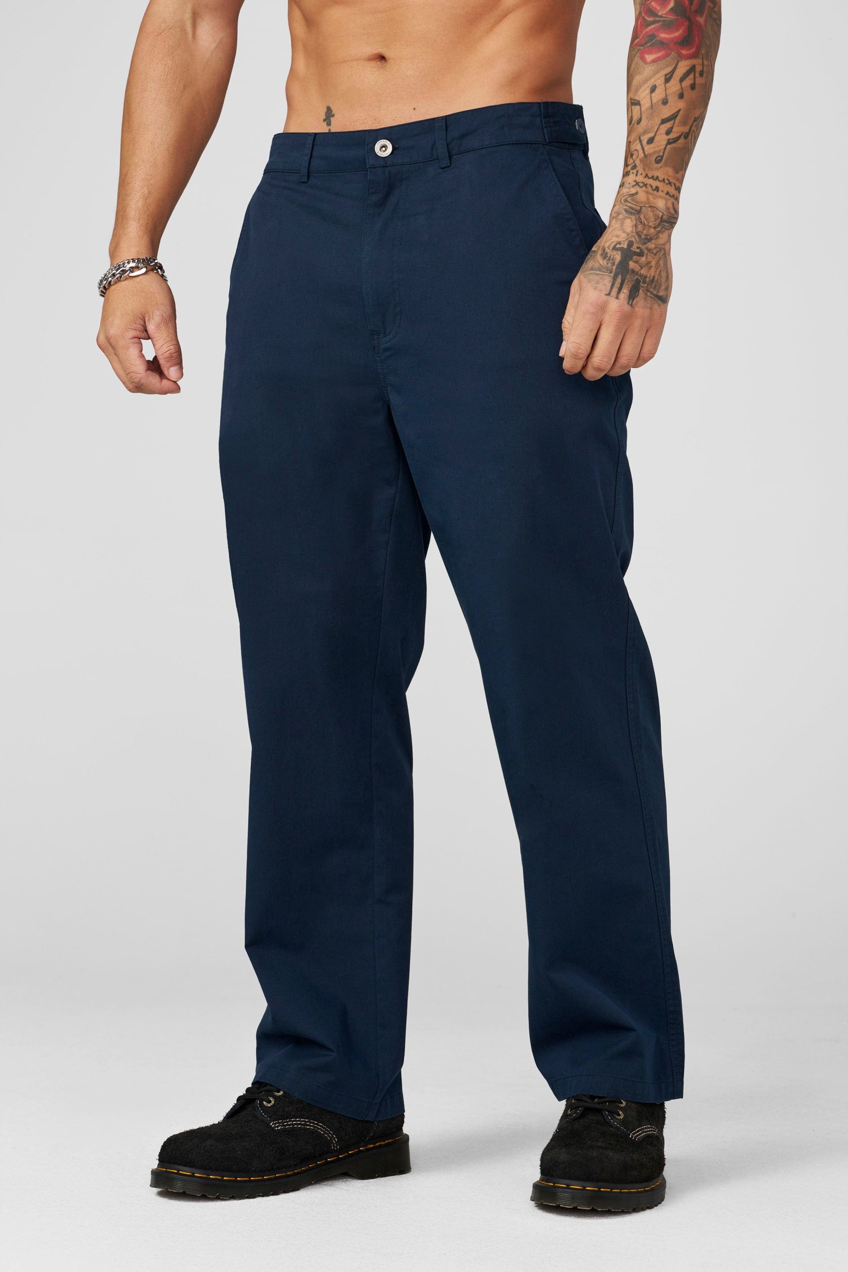 6051 - Chino Pants - Image 9