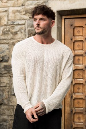 8015 - After Dark Crochet Longsleeve