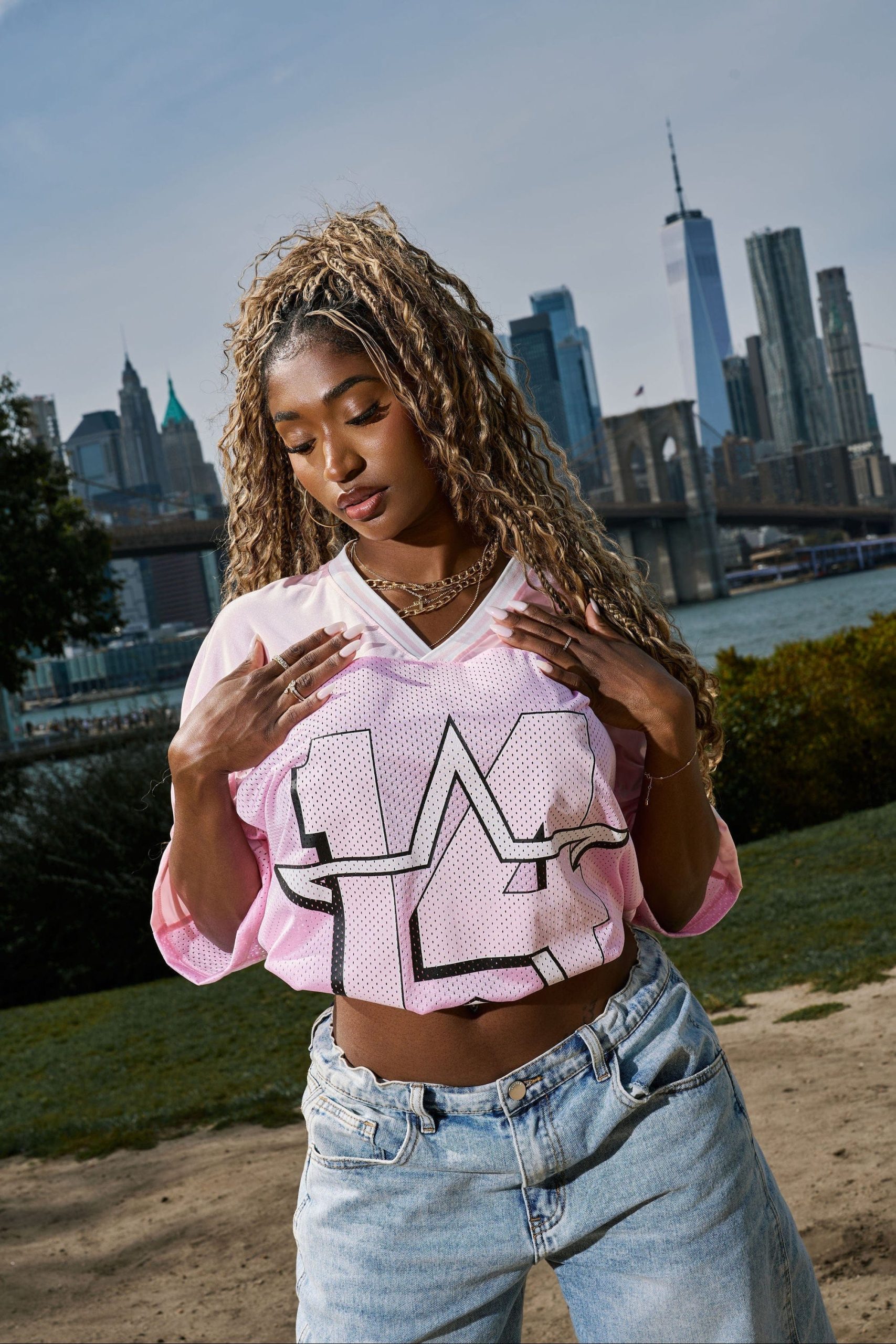 W417 - Stella Jersey - Image 2