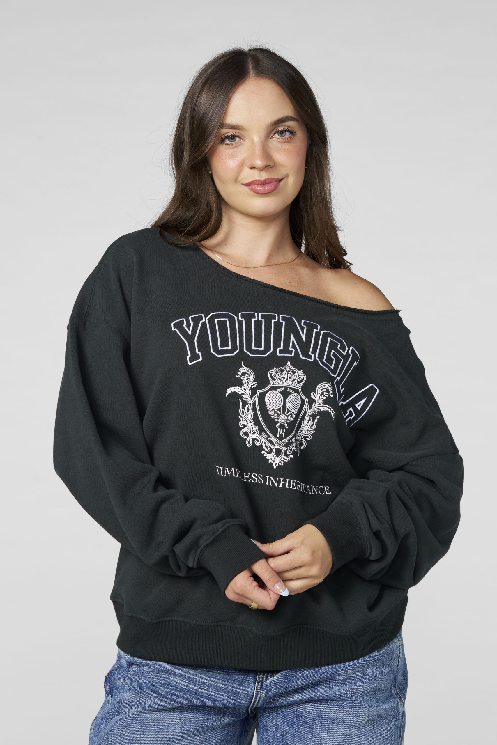 W5158 - Off-shoulder Pullover - Image 5