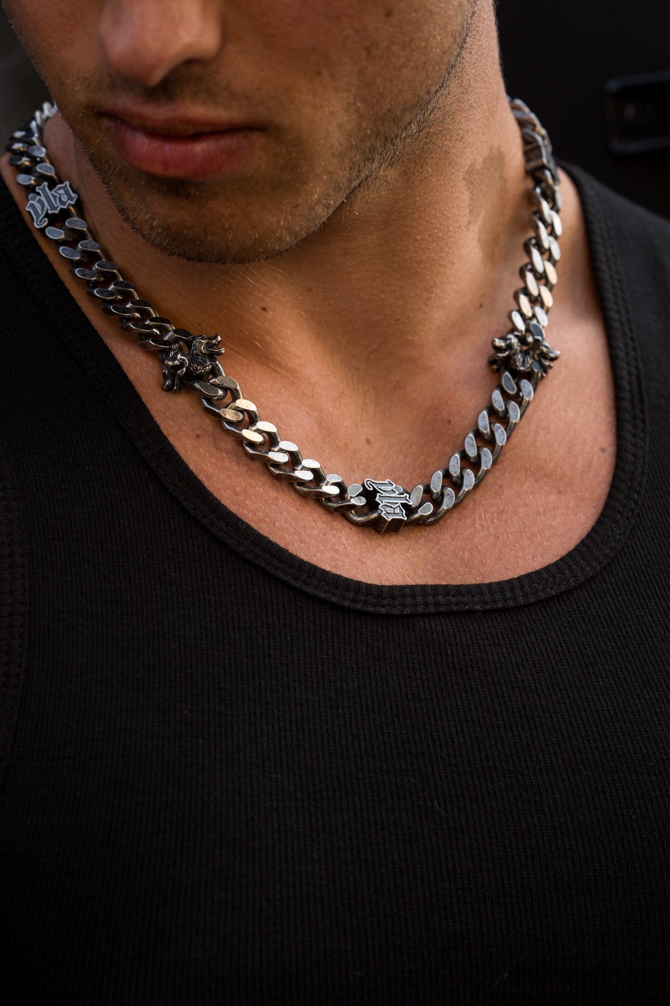 9100 - Cars & Curls - Necklace - Image 5