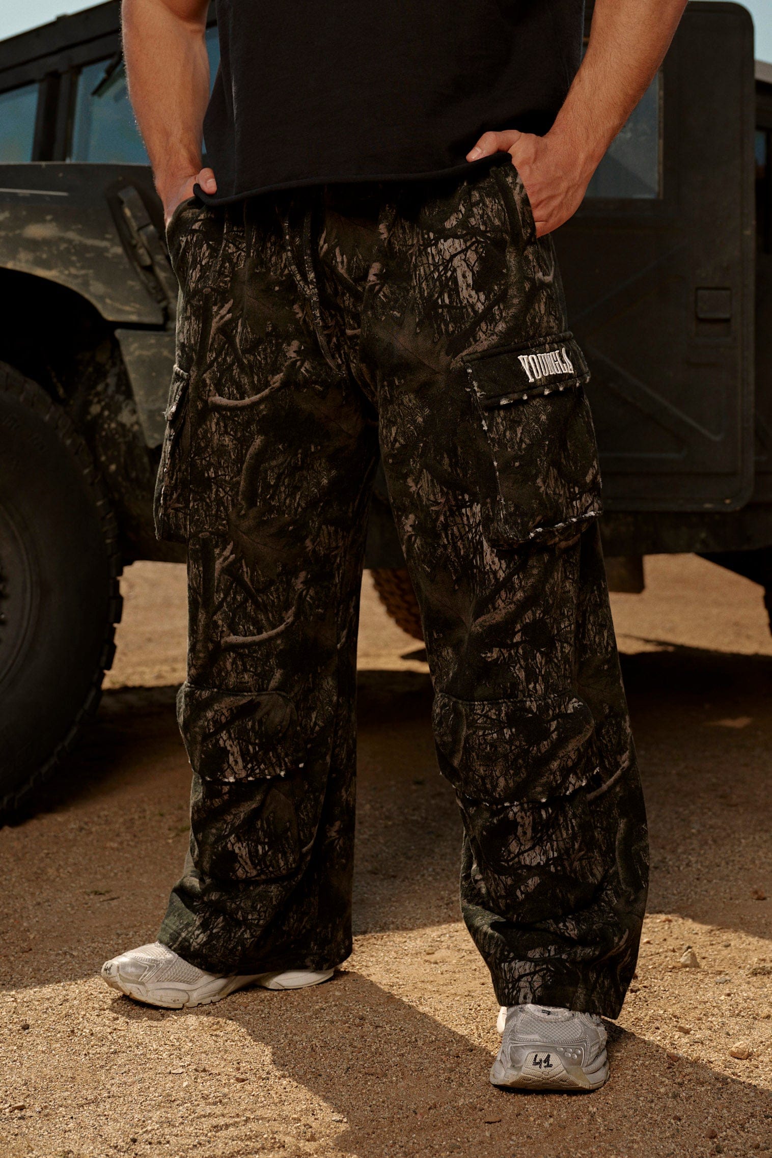 2033 - Heritage Cargo Sweats - Image 5