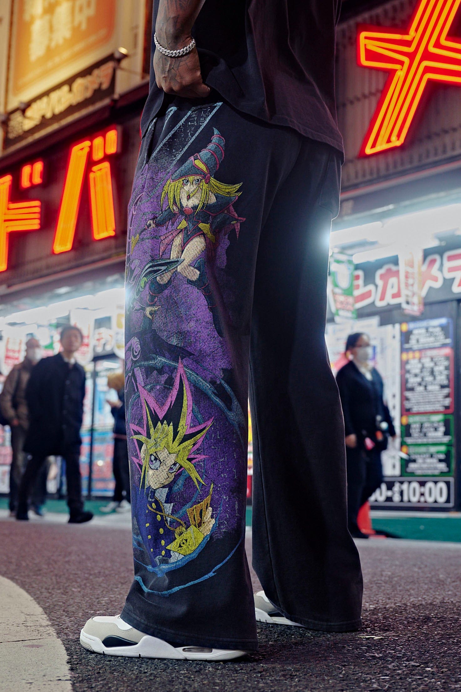 2004 - Yu-Gi-Oh!® Sweats - Image 3