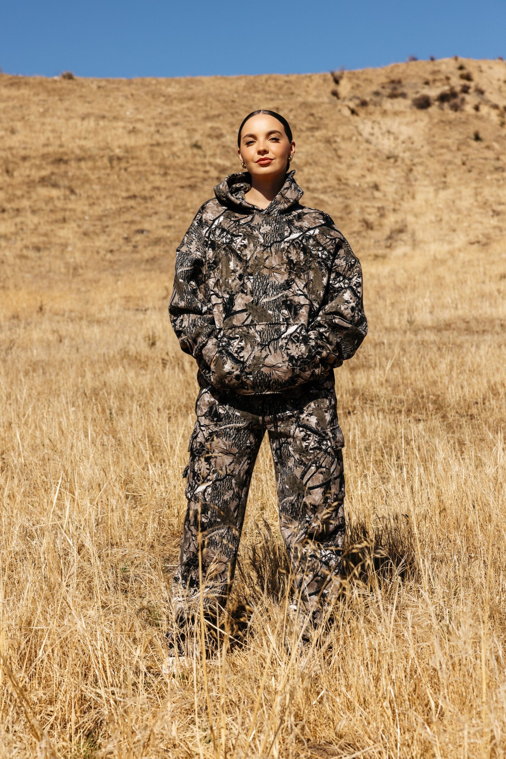 W5168 - Camo Bling Hoodie - Image 2