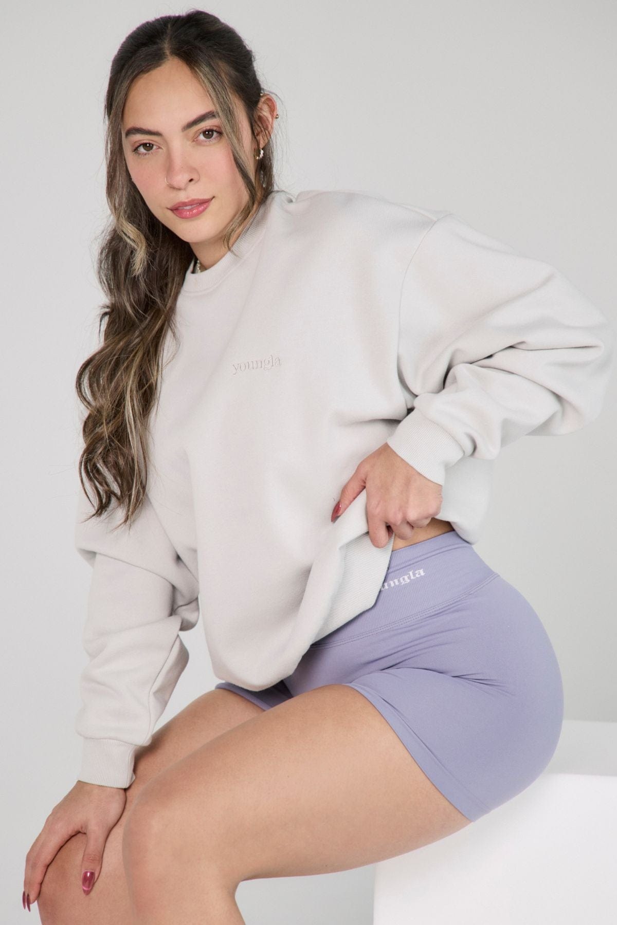 W557 Classic Crewneck - Image 2