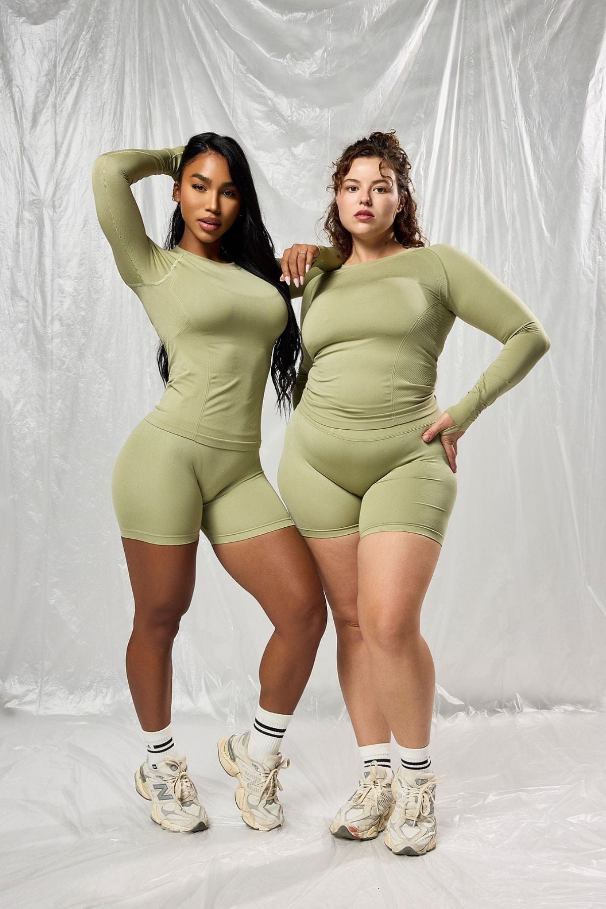 W460 Legacy Seamless Top - Image 2
