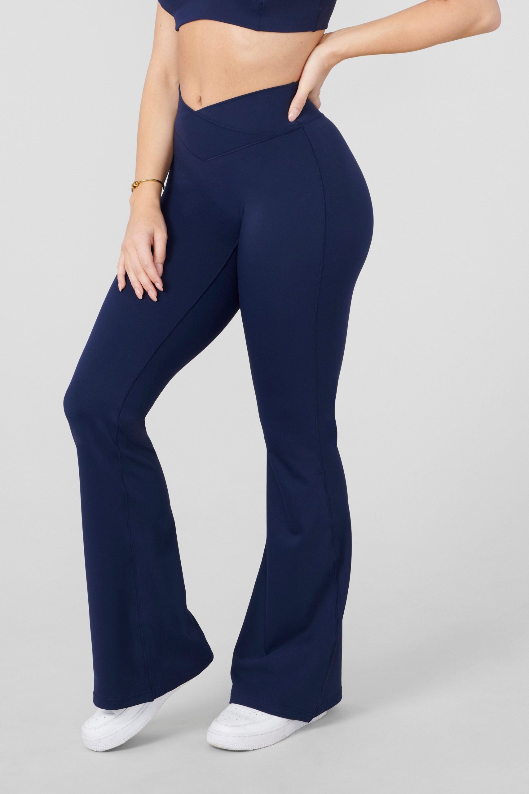 W215 Vital Flare Pants - Image 3